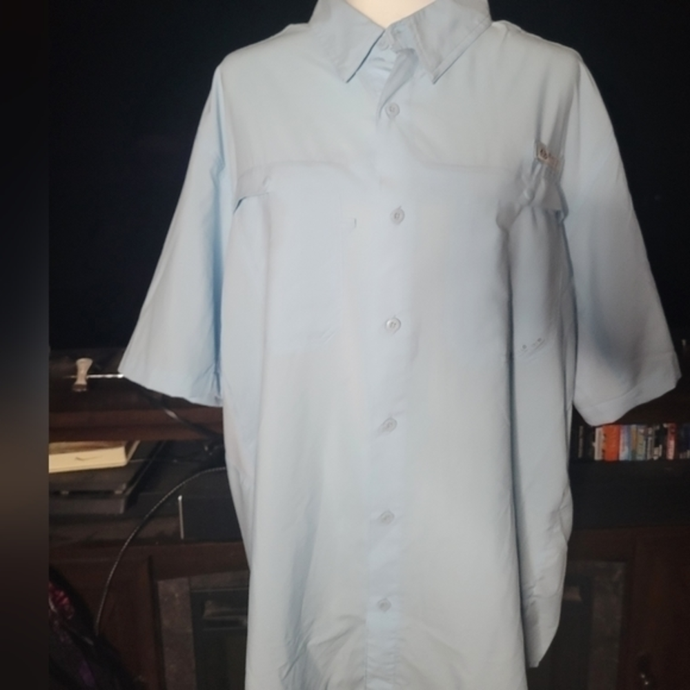 Realtree Fishing button down short sleeve shirt Mens size XL light blue